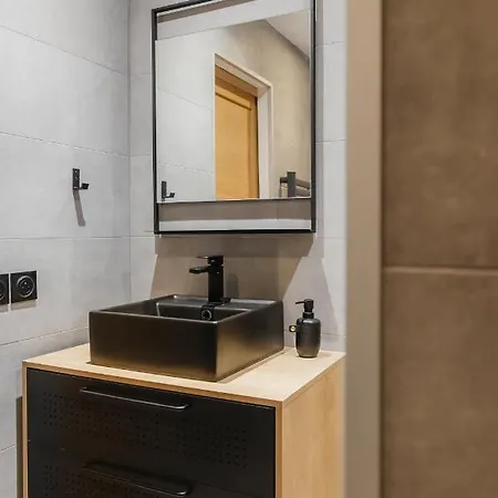 Beau T3 Au Style Moderne #2 Apartment Embrun Exterior photo